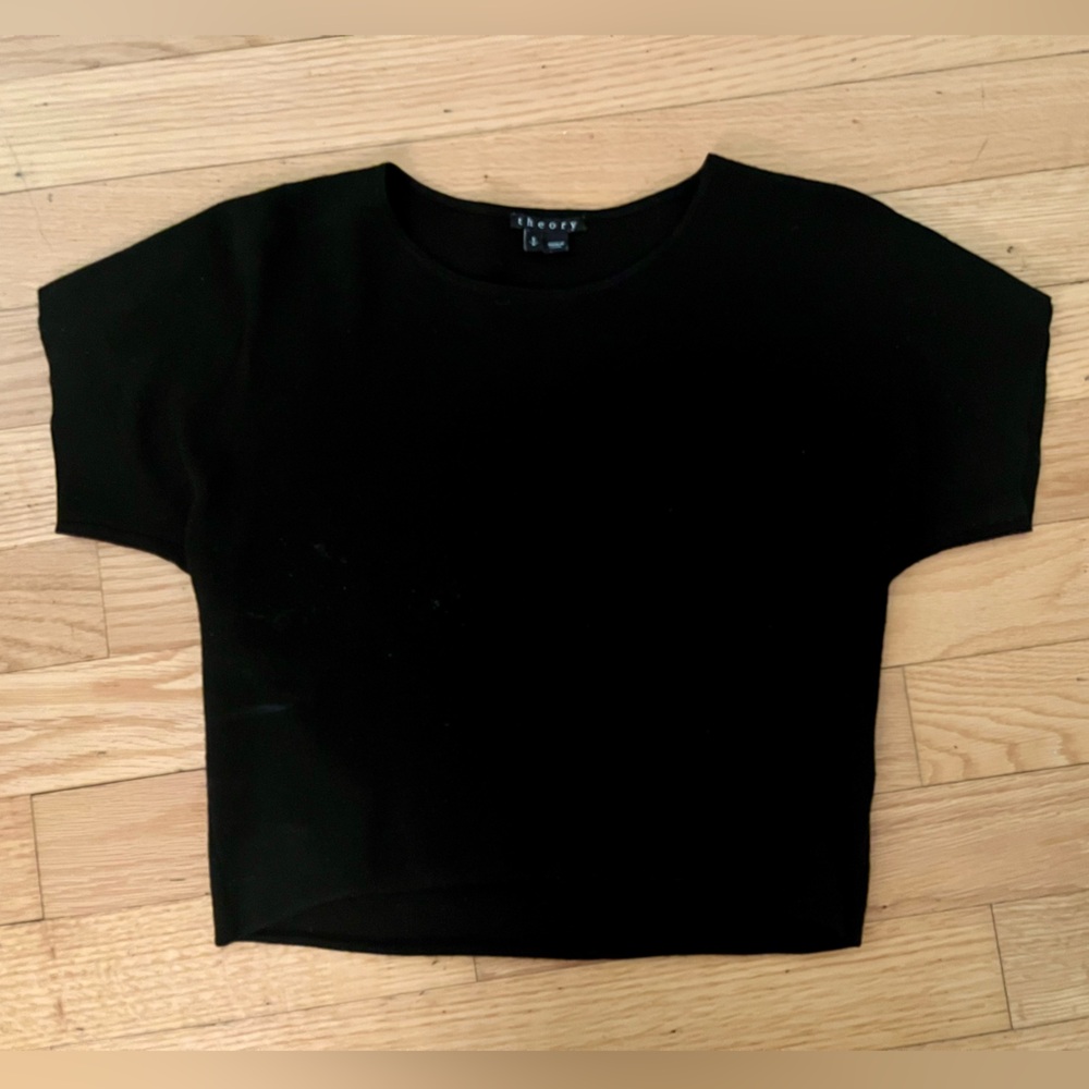 Theory Thick Black Cropped Scoop Neck Tshirt Small